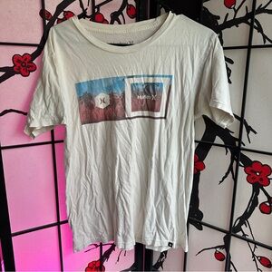 Hurley Palm Graphic Tee – Size M